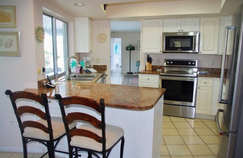 Shell Harbor Condo | Now Available! Enjoy Panoramic Water Views, Pool,