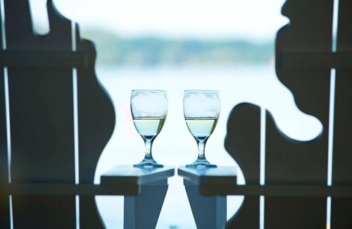 Bellaire Cottage | Now Booking Fall Getaways at Enchanting, Historic Cottage on Lake Bellaire