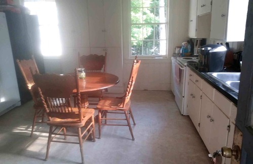 Albany House | NOW BOOKING FOR SUMMER and FALL 2021