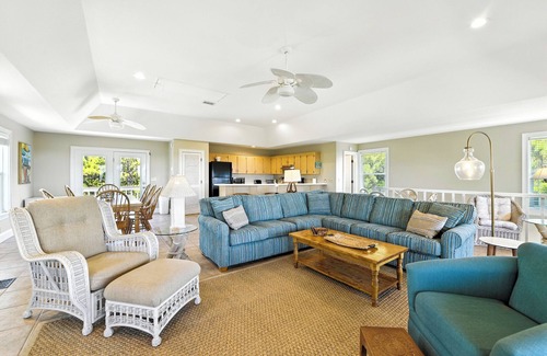 Treasure Beach Village House | Now I Sea is the perfect beach home for a private family getaway.