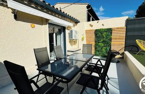 Carcassonne House | Now that summer has arrived, it's time to relax in this haven of peace!