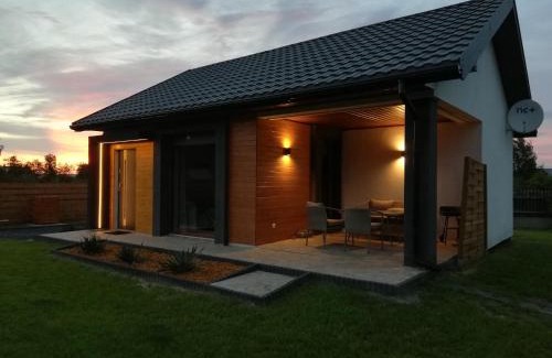 Beczkow House | Nowoczesne domki z kominkami, sauną i fotelem masującym Bayamo, Lucca, Hawana I i Hawana II