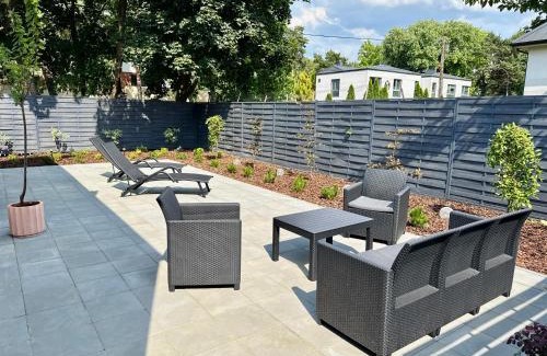 Bielany Villa | Nowoczesny Dom z Ogrodem w Warszawie 'NOWY OBIEKT'