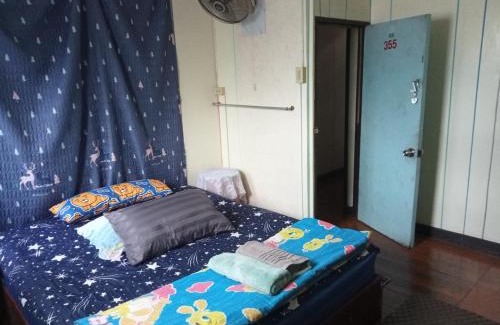 Bang Phra House | NP guesthouse
