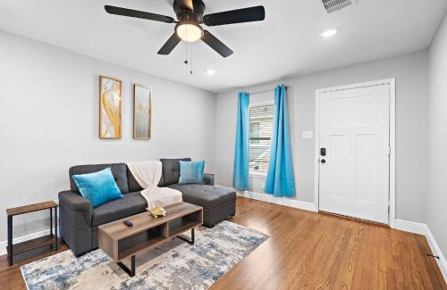 MacGregor House | Nr Med Center, Midtown, Dt Games Patio Bbq