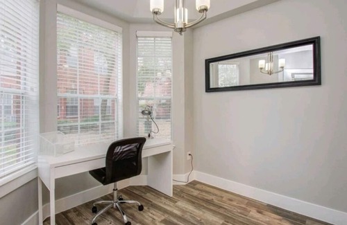 Willow Meadows/Willowbend Area Apartment | NRG/ Med-Center Cozy Villa w/ Free Wi-Fi & Parking