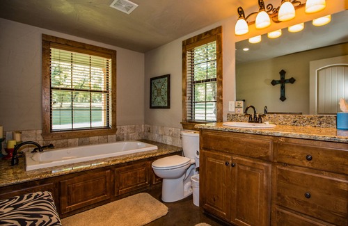 Decatur House | NRS Guest Ranch