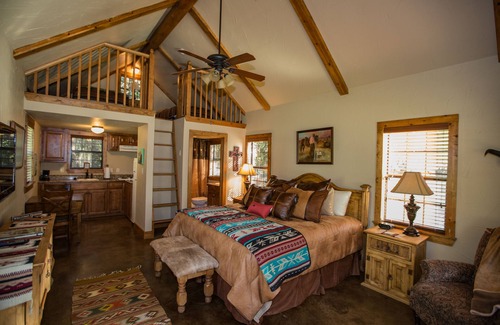 Decatur House | NRS Guest Ranch