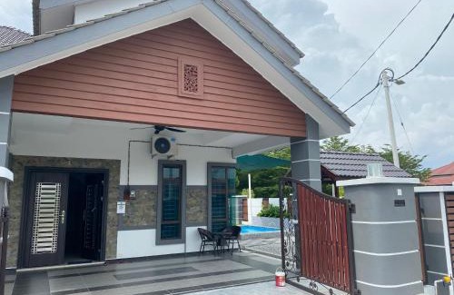 Muar House | NS Vacation Home Muar with Kids Friendly Pool