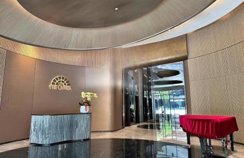 Thu Thiem Apartment | Nu Apartment in The Opera Residence