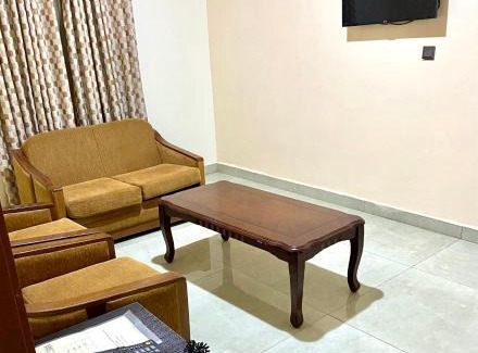 Enugu Hotel | Nue-Crest Hotels & Suites