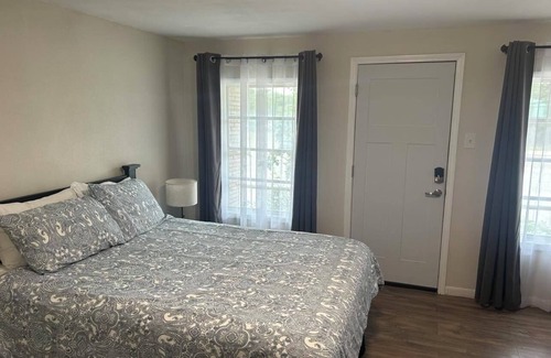 Camp Wood Hotel | Nueces River Retreat - Room #3