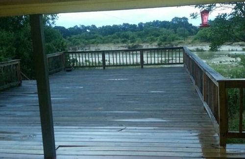 Uvalde House | Nueces River, Texas Hill country,Private Riverfront Property on the Nueces River