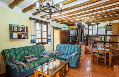 Orgiva Villa | Nuestra Finca Rural Órgiva by Ruralidays