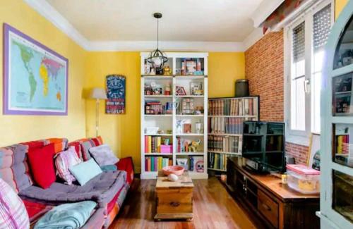 Bilbao la Vieja Apartment | Nuestro refugio - Casco Viejo con wifi y parking gratuito-