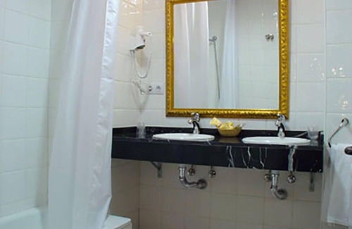 Covarrubias Hotel | Nuevo Arlanza