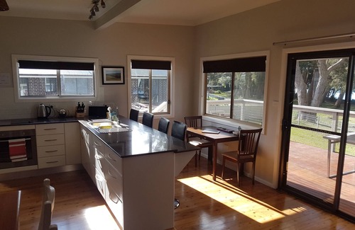 Sanctuary Point House | Nuffys Paradise @ The Waterfront St Georges Basin