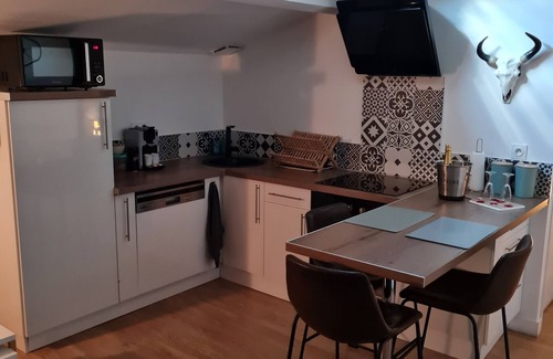 Pont-de-Veyle Apartment | Nuit Romantique, Champagne, Spa-balnéo, Petit dej