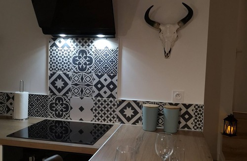 Pont-de-Veyle Apartment | Nuit Romantique, Champagne, Spa-balnéo, Petit dej