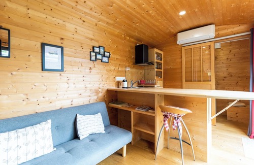 Auriac-du-Perigord House | Null 'Tiny House' with Private Garden and Air Conditioning