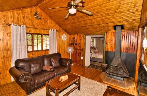 Magaliesberg Ski Chalet | Nullarbor Cottages