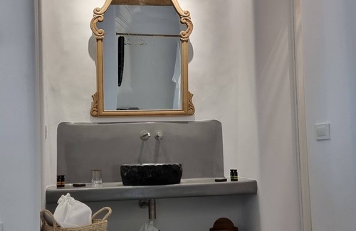 Fira Hotel | Numa Santorini