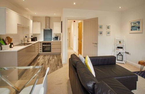 Whitby Apartment | Number 2 at Pannett Apartments