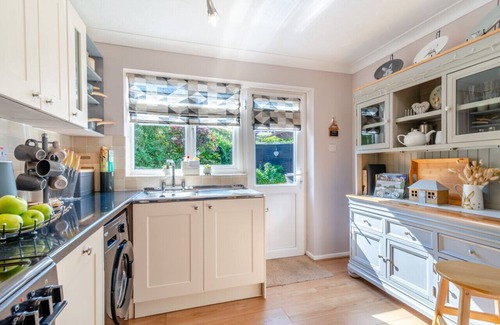 Harleston House | Number 5 - Wortwell - Two Bedroom House, Sleeps 4