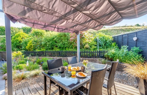 Harleston House | Number 5 - Wortwell - Two Bedroom House, Sleeps 4