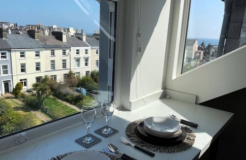 Douglas Apartment | Number 7, 8 Clifton Terrace