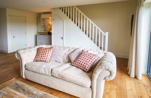 East Dereham House | Number Five | PigLets - Norfolk Holiday Properties