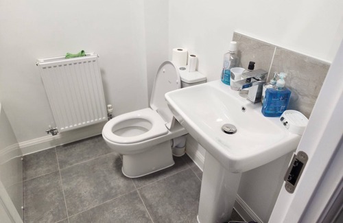 Congerstone House | Nuneaton new home for our clean guestnA quite home to relax and relieve stress