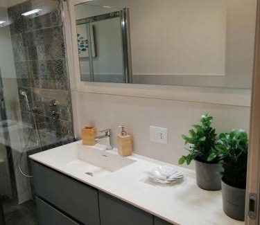 San Donato Milanese Apartment | Nuovo appartamento 5 minuti a piedi dal Policlinico
