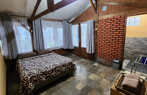 Lembang Hotel | Nur Alam Hotel Lembang, sebuah penginapan yang tenang di tengah asri Lembang.
