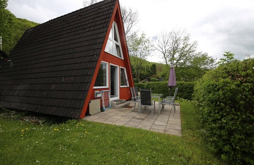 Kinding House | Nur Dach Haus 12