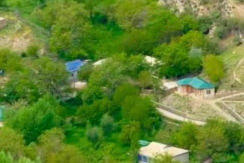 Uzbekistan House | NURATAU MOUNTAIN GUESTHOUSE Shiringul