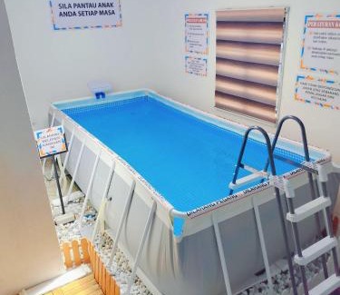 Batu Buruk House | Nurees Homestay