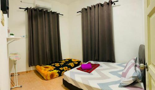 Keladong House | Nurul Amin Guest House Pantai Cahaya Bulan Kota Bharu