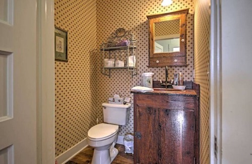 Prairie Lea Other | Nut House Countryside Pecan Farm 14 ac San Marcos
