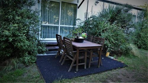 West Melton Villa | Nut Point Cottage