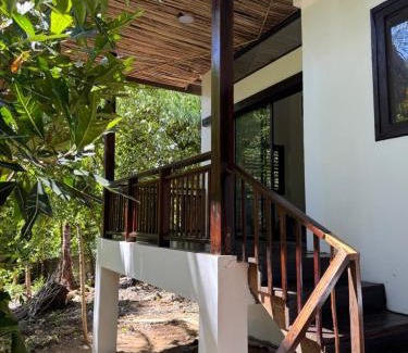 Catangnan House | Nutmeg Cottage SIARGAO 2BR exclusive whole house