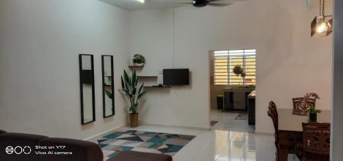 Marang House | NVACASTAY