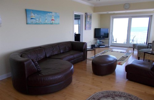 North Wildwood Apartment | NW101 West Spruce Avenue, Unit 404