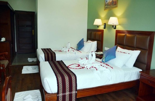 Pyin Oo Lwin Hotel | Nwe Waddy Hotel Pyin Oo Lwin