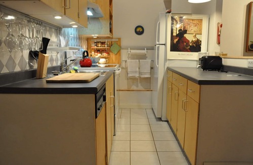 Tribeca Apartment | NY Downtown Manhattan Tribeca Loft in a Foot & Family Friendly Area, near subway