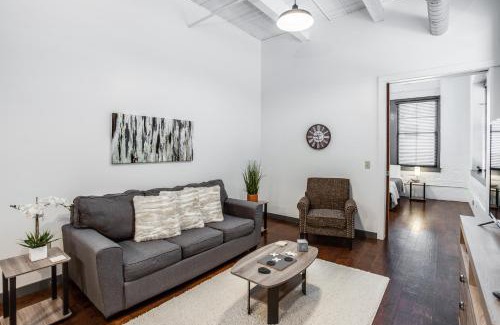 Rochester Apartment | NY Style Centric Loft with King Bed by Park ave