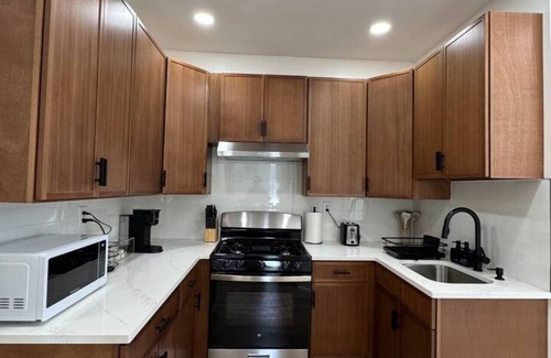 Passaic Apartment | NYC Chic Passaic Stay