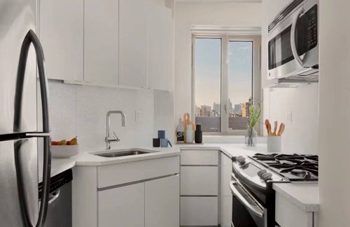 Alphabet City Apartment | NYC Family Hub: Entire Apartment