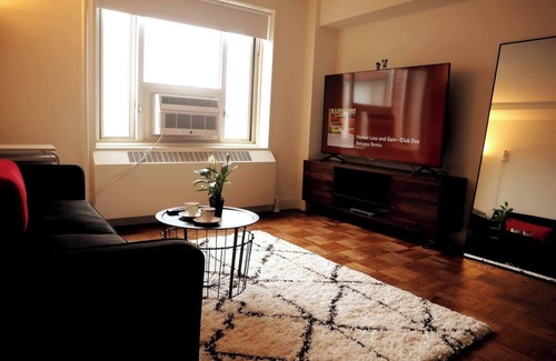 Alphabet City Apartment | NYC Family Hub: Entire Apartment