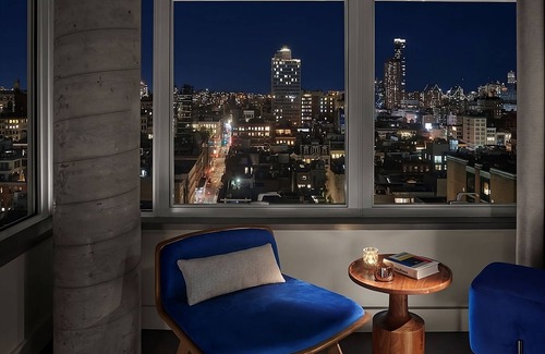 SoHo Hotel | NYC Living, ModernHaus Bliss, Onsite Rooftop Pool, 2 Pet-Friendly Units!